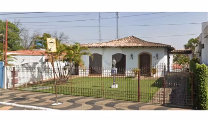 Casa com 2 quartos à venda em Centro - SP