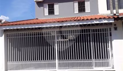 Casa com 3 quartos à venda em Parque Residencial Guitti - SP