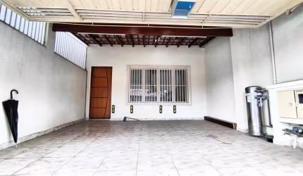 Casa com 3 quartos à venda em Centro - SP