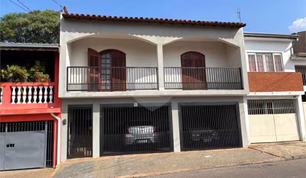 Casa com 3 quartos à venda em Centro - SP