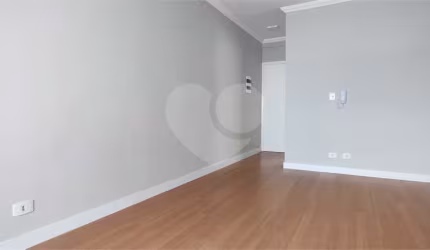 Apartamento com 2 quartos à venda ou para locação em Vila São José - SP