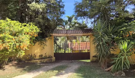Chácara com 3 quartos à venda em Bairro Campos De Santo Antônio - SP