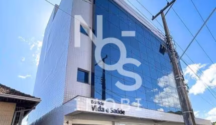 Sala Comercial Térrea e de Fundos no Centro de Flores da Cunha