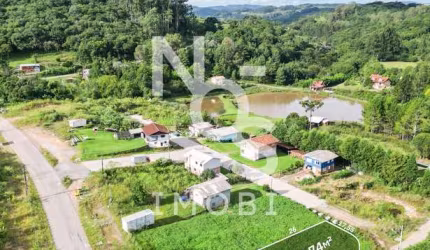 Terreno de Esquina Plano no Bairro Vêneto em Flores da Cunha