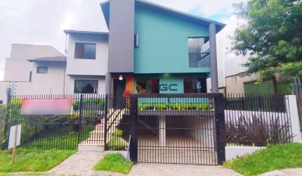 Casa à venda no bairro Uberaba - Curitiba/PR