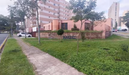 Casa Alvenaria em Água Verde, Curitiba/PR