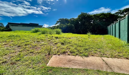 Terreno a venda em condomínio fechado 512 m2 em Atibaia-SP