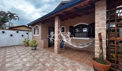 Casa à Venda no Condomínio Portal do Patrimonium, 4 dormitorios sendo 1 Suíte, Area de lazer com Ch