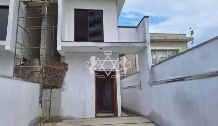 Sobrado  Novíssimo à venda,  próximo escola Adventista , Hospital regional e Shopping Serrar mar no