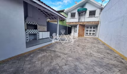 LINDO SOBRADO A VENDA NO BAIRRO TERRALÃO, PRÓXIMO A MARTIM DE SÁ - 03 DORMITÓRIOS (sendo 1 suíte) –
