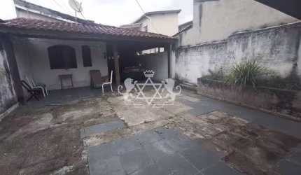 Duas Casas espaçosas no mesmo terreno , Jaraguá, Caraguatatuba, SP