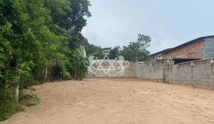 Oportunidade de Terreno à venda em excelente localização e pronto para construir. Na Martim de Sá,
