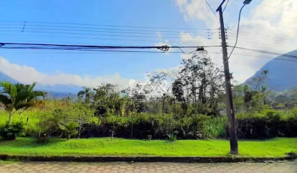 ÓTIMA OPORTUNIDADE DE TERRENO À VENDA PARA CONSTRUIR OU INVESTIR C/ 420 M2 NO BAIRRO MAR VERDE II E