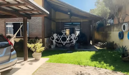 Casa à venda no Bairro Pontal de Santa Marina, Caraguatatuba, SP
