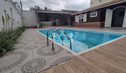 Casa com edícula e área gourmet à venda, Indaiá, Caraguatatuba, SP