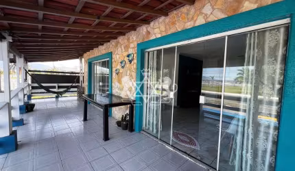 Sobrado  frente mar com potencial comercial à venda, Jd Britania, Caraguatatuba, SP