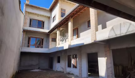 Sobrado à Venda, Porto Novo, Caraguatatuba, SP