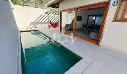 À Venda: Casa no Bairro Bexiga, Ilhabela - 594 m² de Área Total!*