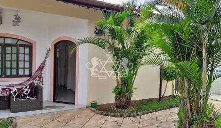 Casa Mobiliada à Venda em Caraguatatuba - Martim de Sá!