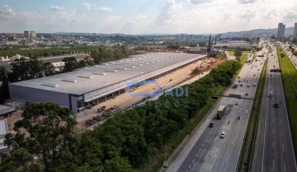 Galpão Logístico/Industrial Padrão AAA Condomínio Fechado - Locação - 24.383 m² - Rod. Castello Branco - Barueri/SP