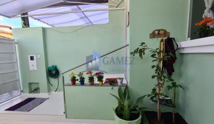 Casa à venda no bairro Jardim Maristela - Atibaia/SP