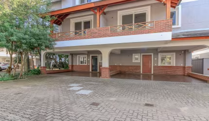 Casa em Condomínio para venda  no Bairro TRISTEZA em Porto Alegre