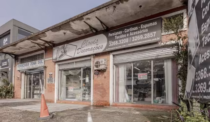 Edifício Comercial para venda  no Bairro TRISTEZA em Porto Alegre