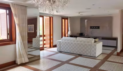 Apartamento para venda  no Bairro Independência em Porto Alegre