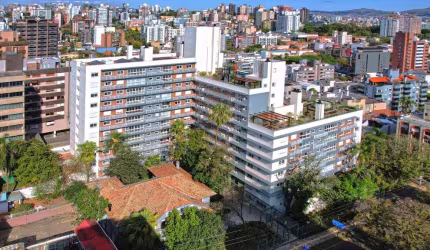 Apartamento para venda  no Bairro Moinhos de Vento em Porto Alegre