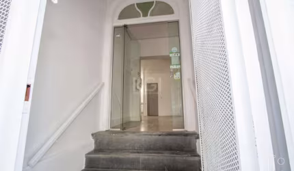 Edifício Comercial para venda  no Bairro MENINO DEUS em Porto Alegre