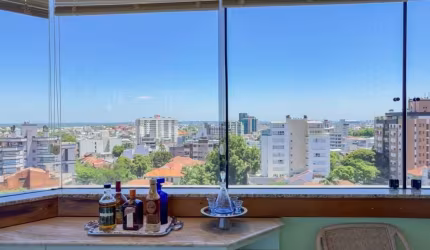Cobertura Duplex para venda  no Bairro Higienópolis em Porto Alegre