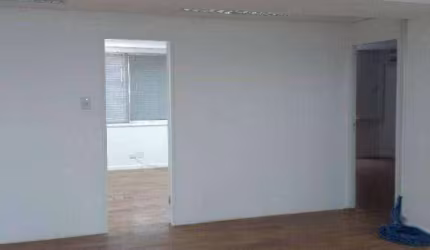 CONJUNTO COMERCIAL (204m²), 3 BANHEIROS, 4 VAGAS. NO MELHOR DA BERRINI