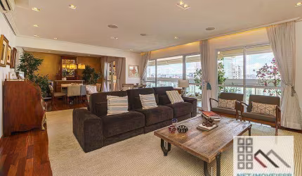 Apartamento 4 dormitórios (240m²), 4 Suítes, Terraço gourmet, 4 Vagas. Ao lado da Berrini
