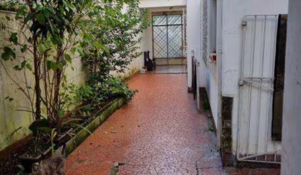 Sobrado, próximo ao metro Alto do Ipiranga.