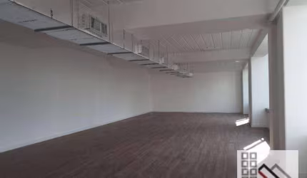 Conjunto Comercial (187,40m²), 3 Banheiros, 4 Vagas. Próximo da estação Berrini da CPTM