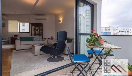 Apartamento Alto Padrão, 2 Dormitórios (142,49m²), 1 Suíte, Totalmente Reformado, 1 Vaga. Próximo da Praça Buenos Aires