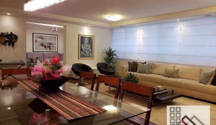 Apartamento 2 Dormitórios (184m²), 1 Suíte, Mobiliado e Decorado, 2 Vagas. Próximo da estação Brigadeiro do metrô