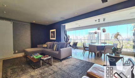Apartamento 2 Dormitórios (134m²), 2 Suítes, Terraço, 2 Vagas. Próximo da estação Campo Belo do metrô