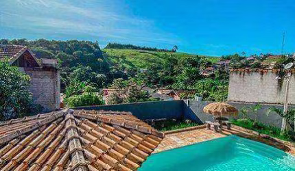 Casa 4 Dormitórios (410m²), 2 Suítes, 3 Vagas. Todos os seus dias uma vista panorâmica Única, Paradisíaca