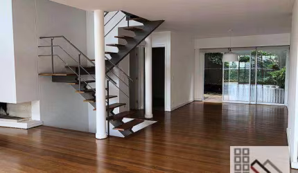 Casa em Condomínio 3 Dormitórios (345m²), 3 suítes, Varanda com piscina, 3 vagas. A exclusividade de morar no Real Parque