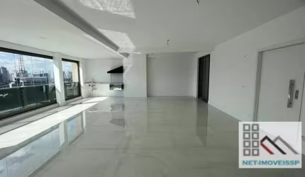 Apartamento 4 Dormitórios (252m³), 4 Suítes, Varanda, 4 Vagas. Em Frente ao Maior Cartão Postal de São Paulo