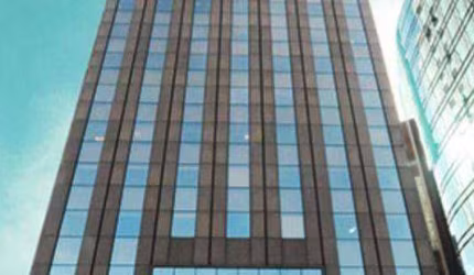 CONJUNTO COMERCIAL REFORMADO E MOBILIADO (638m²), 4 BANHEIROS, 4 VAGAS. REGIÃO NOBRE DO ITAIM BIBI