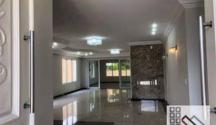 CASA EM CONDOMÍNIO 5 DORMITÓRIOS (530m²), 4 SUÍTES, 4 VAGAS. RESIDENCIAL 2, MODERNIDADE E PRATICIDADE