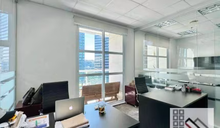 CONJUNTO COMERCIAL, COMPRA COM RENDA GARANTIDA (76m²), 2 BANHEIROS, TERRAÇO, 2 VAGAS. A 200 METROS DO SHOPPING MORUMBI