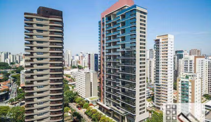 COBERTURA DUPLEX 4 DORMITÓRIOS (481m²), 4 SUÍTES, VARANDA, 5 VAGAS. PRÓXIMO DO SHOPPING VILA OLÍMPIA