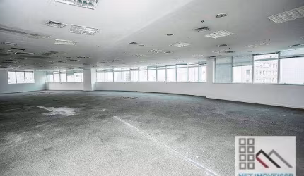 Conjunto Duplex Comercial (748,64m²), 2 Banheiros, 12 Vagas. A uma quadra da Avenida Paulista