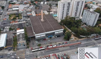 GALPÃO COMERCIAL (12.158m²). 12 BANHEIROS, MEZANINO, 187 VAGAS AO LADO DA MARGINAL DE PINHEIROS