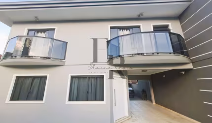 Sobrado à Venda com 188,40m² Averbado e Edícula  Amplo e Confortável