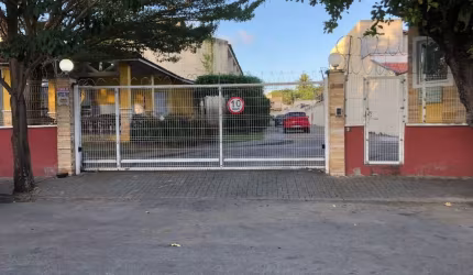 Casa em condomínio na Lagoa Redonda