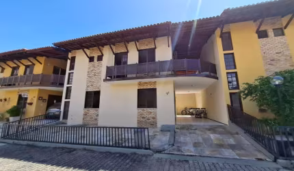 Casa em Condomínio  no Villa Carmel
